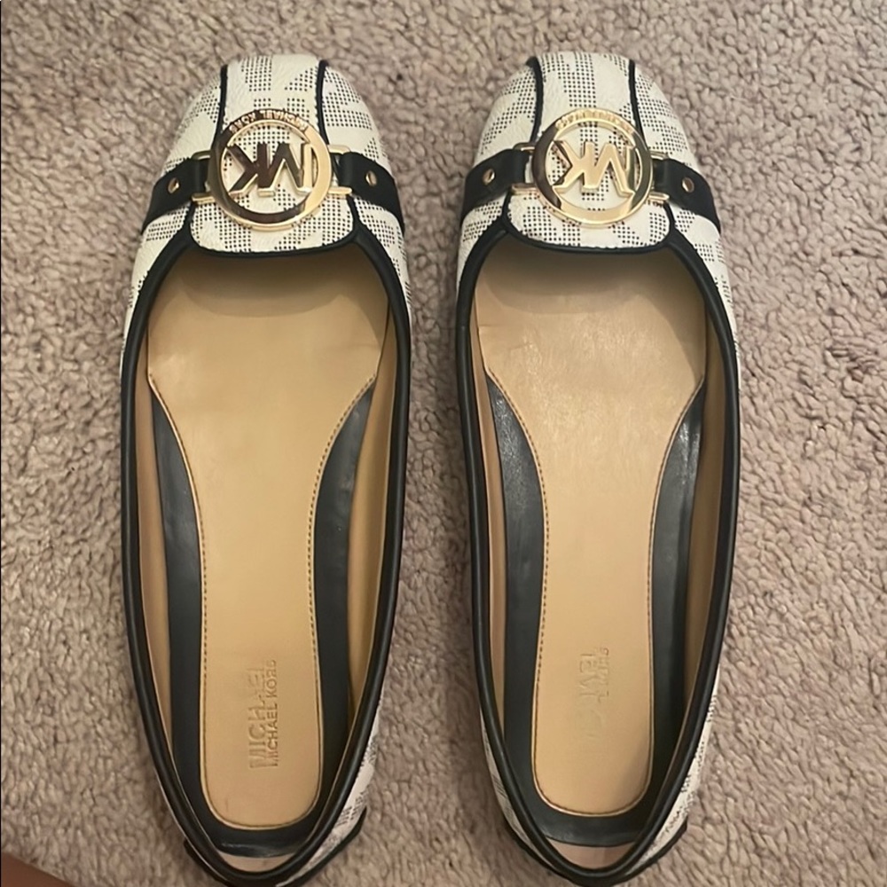 Michael Kors flats